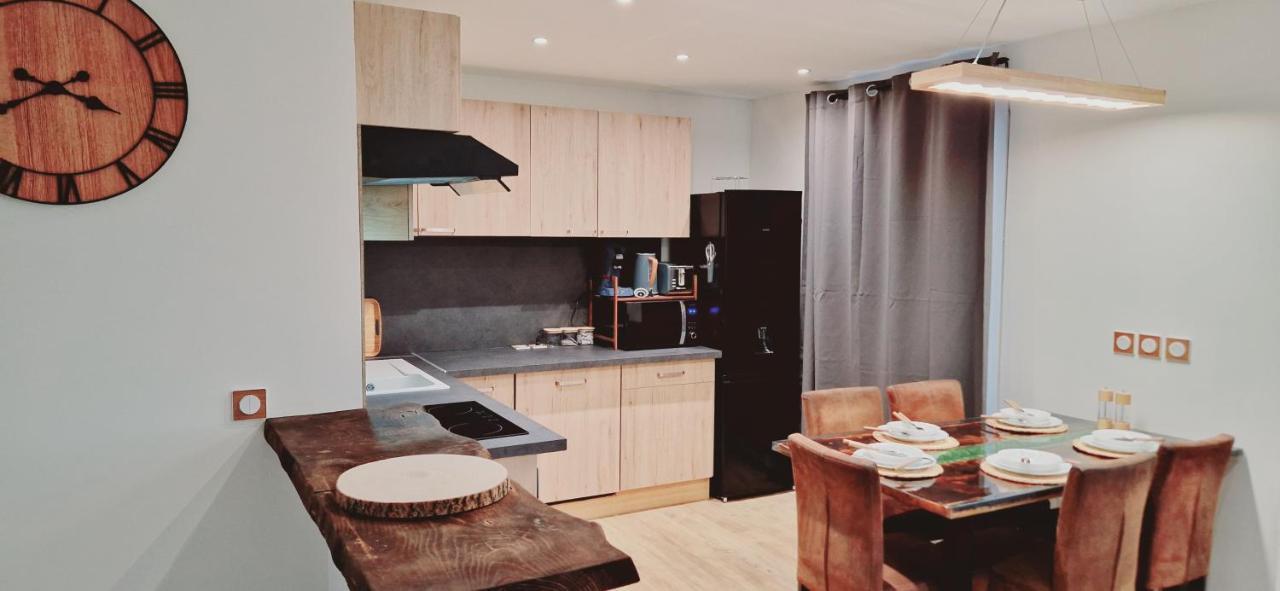 Le Claudius Apartment อานซี ภายนอก รูปภาพ