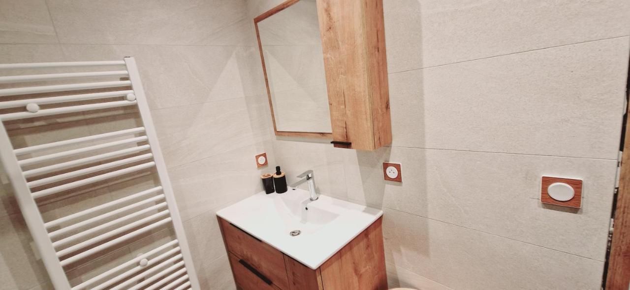 Le Claudius Apartment อานซี ภายนอก รูปภาพ