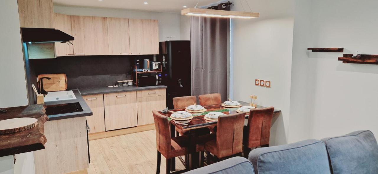 Le Claudius Apartment อานซี ภายนอก รูปภาพ